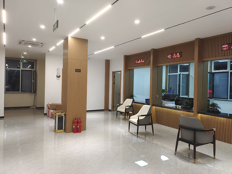 排隊(duì)機(jī)嵌入窗口屏案例